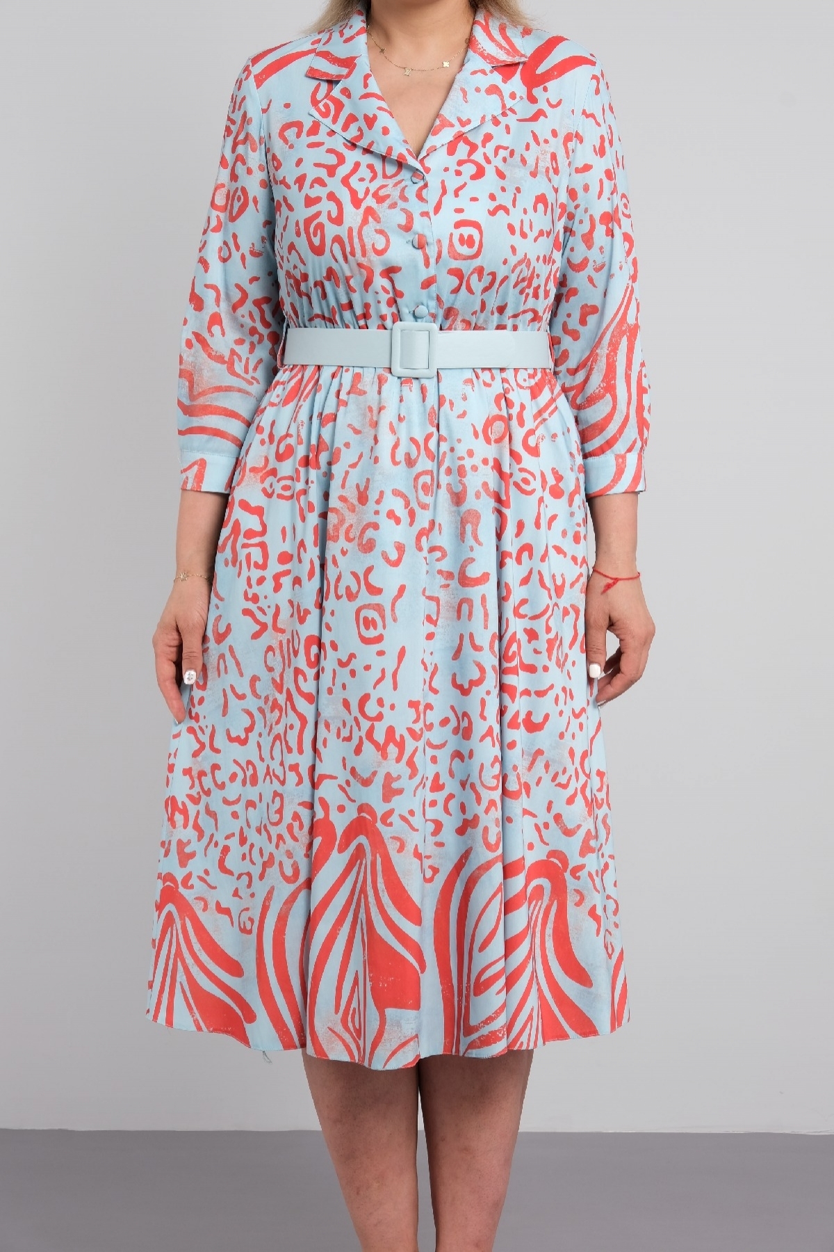 yaka detaylı kemerli renkli dijital baskı kumaş yeni büyük beden elbise 