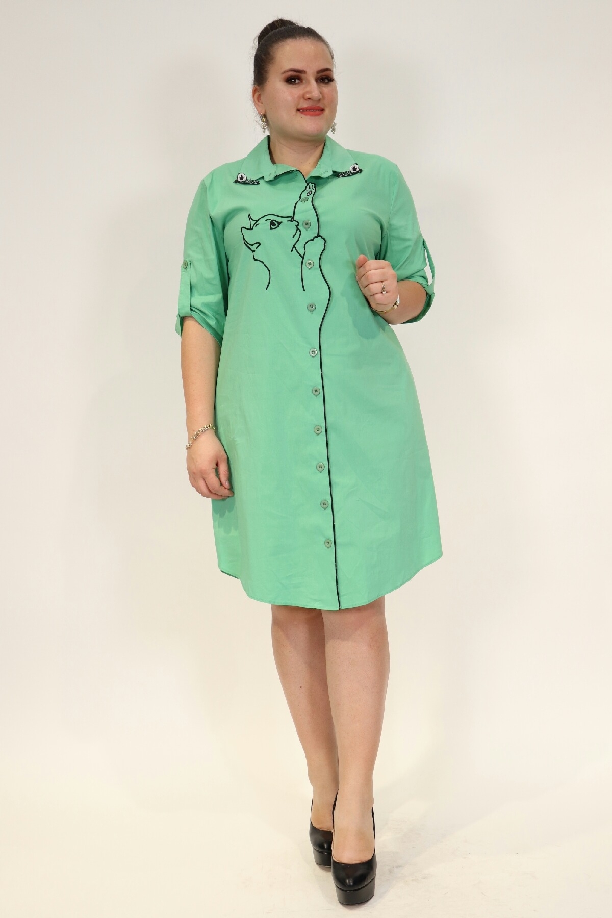 tunic dress with button cat embroidery